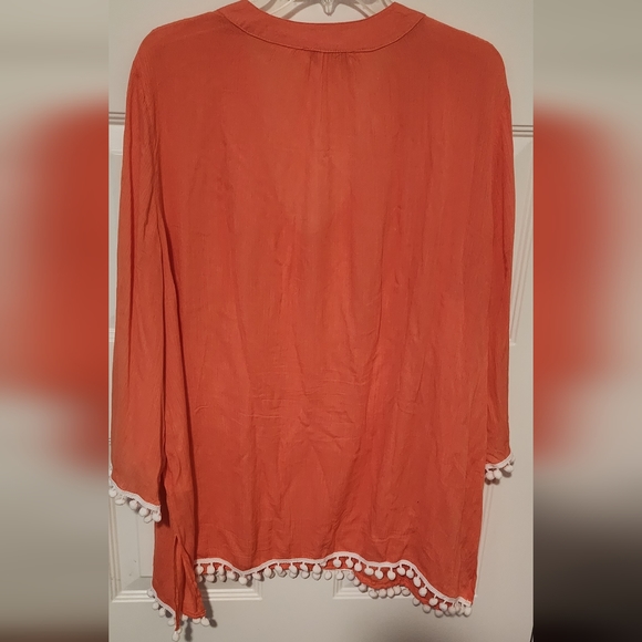 Suzanne Betro Women's 3/4 Bell Sleeve Tunic Size 1X Tangerine - Picture 4 of 7